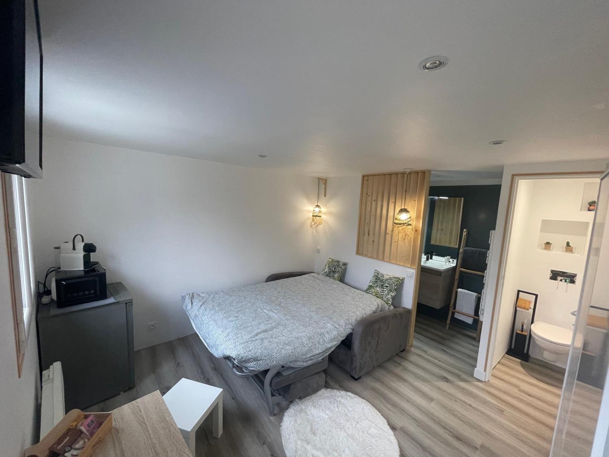 Chambre Type Studio Otel Frepillon Dış mekan fotoğraf